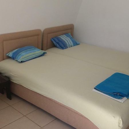 Mini Apartments Natasha Сутоморе Экстерьер фото
