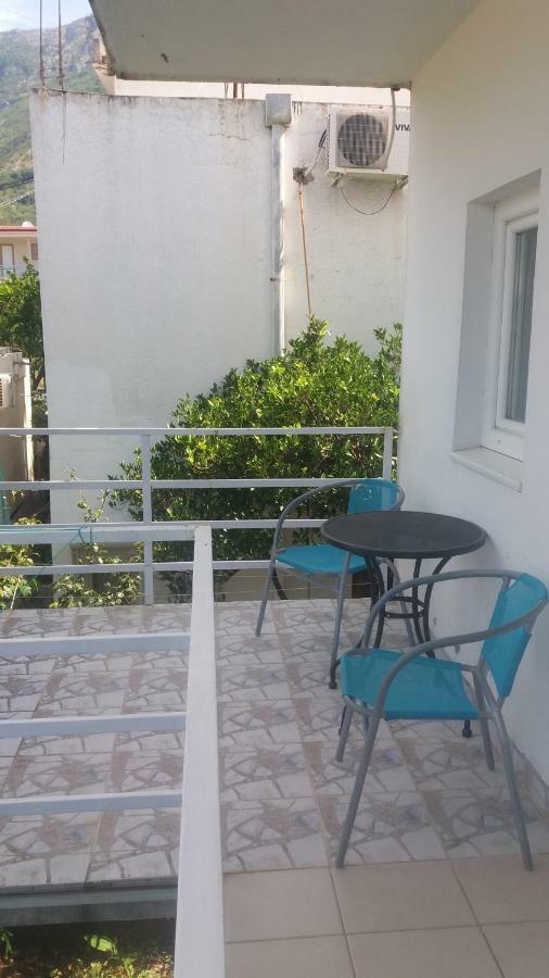 Mini Apartments Natasha Сутоморе Экстерьер фото